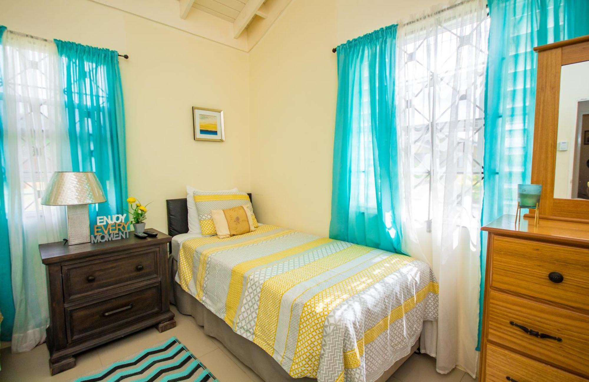 Ocho Rios Drax Hall Manor 3 Bed Sleeps 7 Saint Annʼs Bay Εξωτερικό φωτογραφία